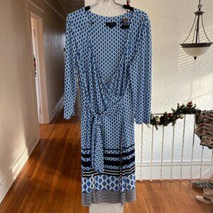 Tahari Faux Wrap Dress in Blue Geometric Pattern Size 12